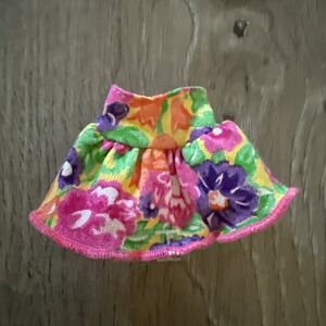 Vintage 1991‎ Barbie Stacie 1st Edition Flowered Skirt  Too cute